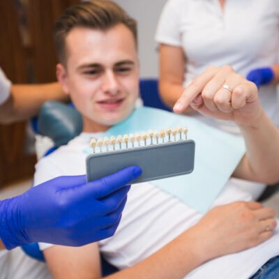 Composite Veneers vs Porcelain Veneers