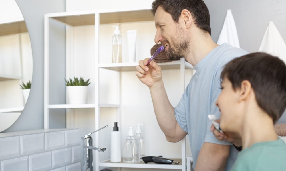 Oil Pulling vs Mouthwash